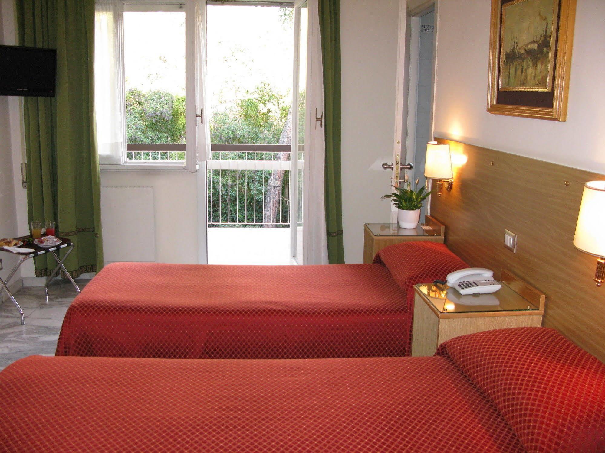 York Hotel Roma Exterior foto